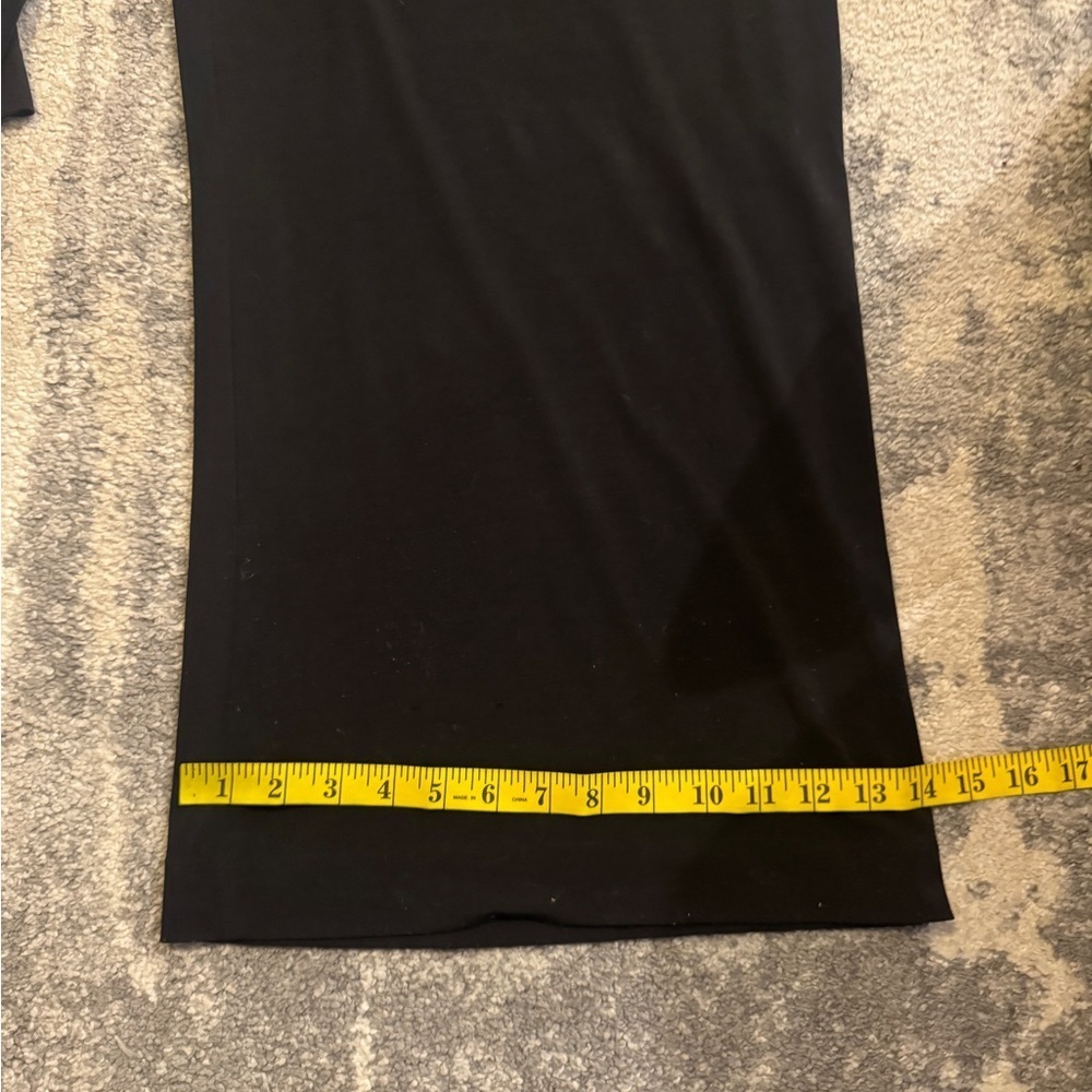 Women’s black Tahari Wide Leg Romper - Picture 8 of 8